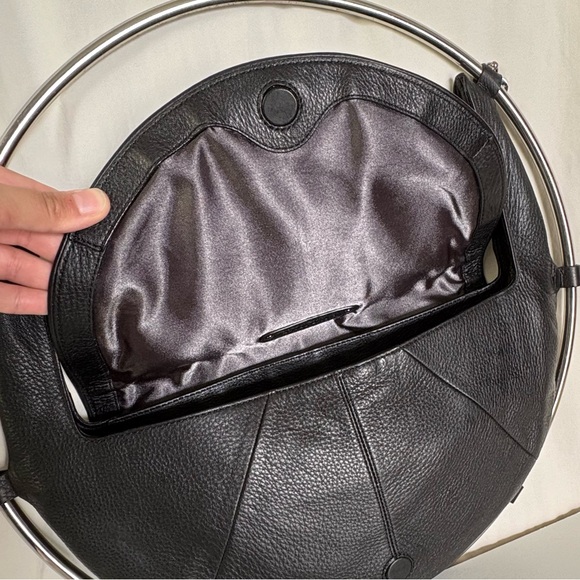 Vintage Diesel Space Y2K Liquid Space Leather Hoop Circle Round Bag - Picture 7 of 17